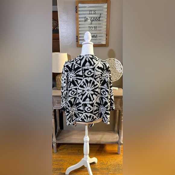 Neiman Marcus Jacket Cardigan - Picture 2 of 8